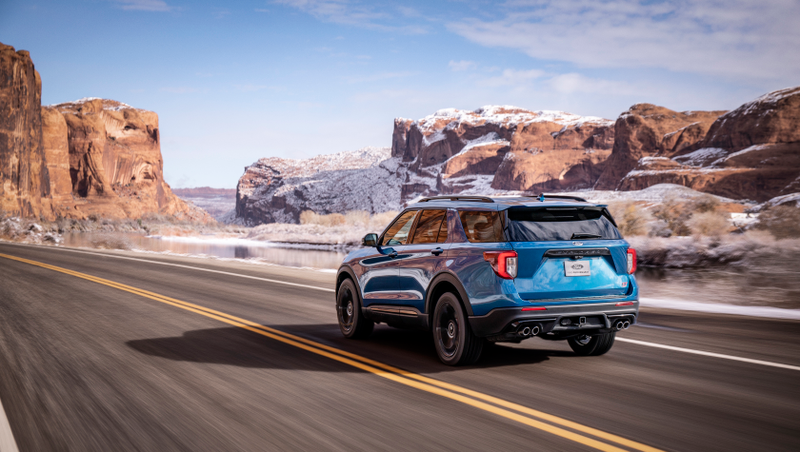 Illustration for article titled The 2020 Ford Explorer ST and Hybrid Are Here to Bring Joy to Your SUV Life